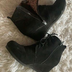 Heeled boots